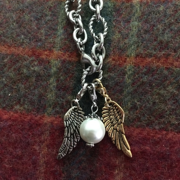 Angel Wings Charm Bracelet - Picture 2 of 5